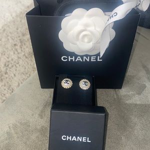 Brand new chanel earrings